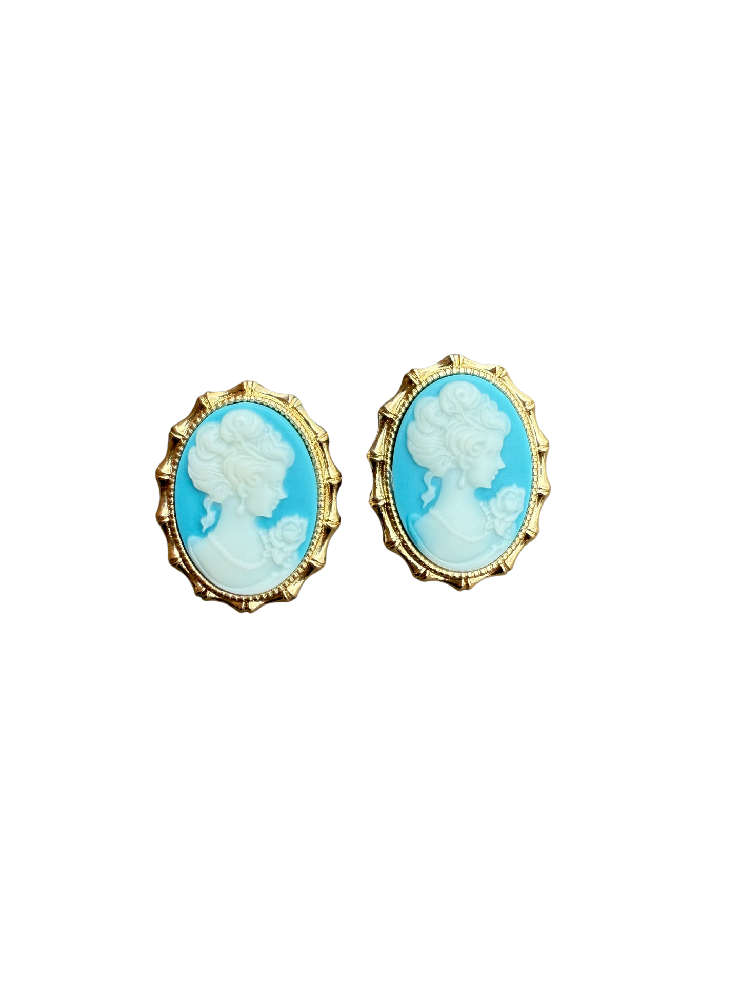 Vintage Cameo Earrings