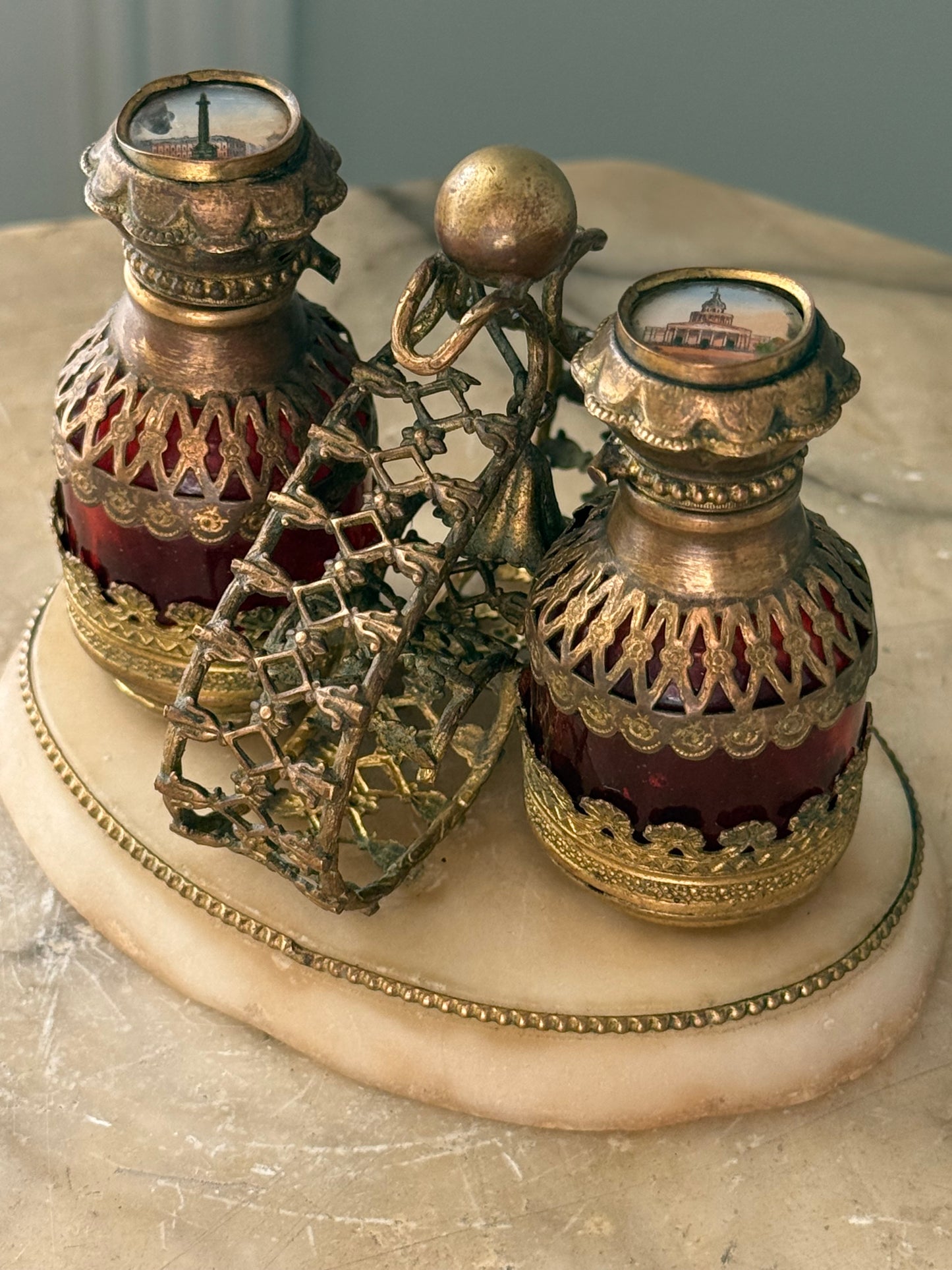 Antique Grand Tour Perfume Set