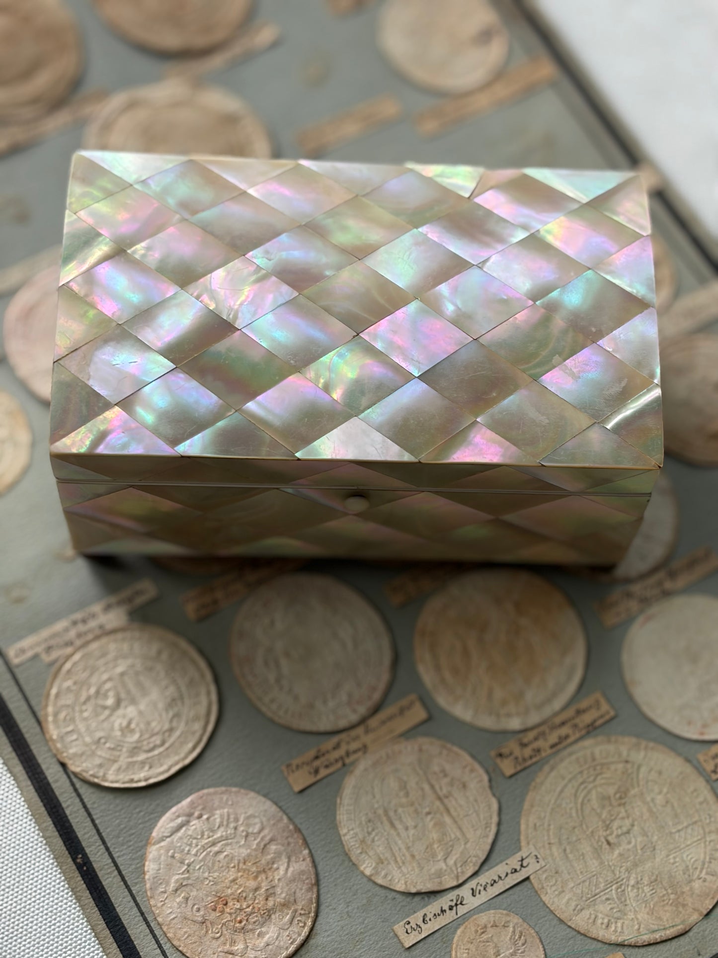Antique French Mother-of-Pearl Box — Diamond-Quilted Nacre, Silk-Lined Interior, 19th Century