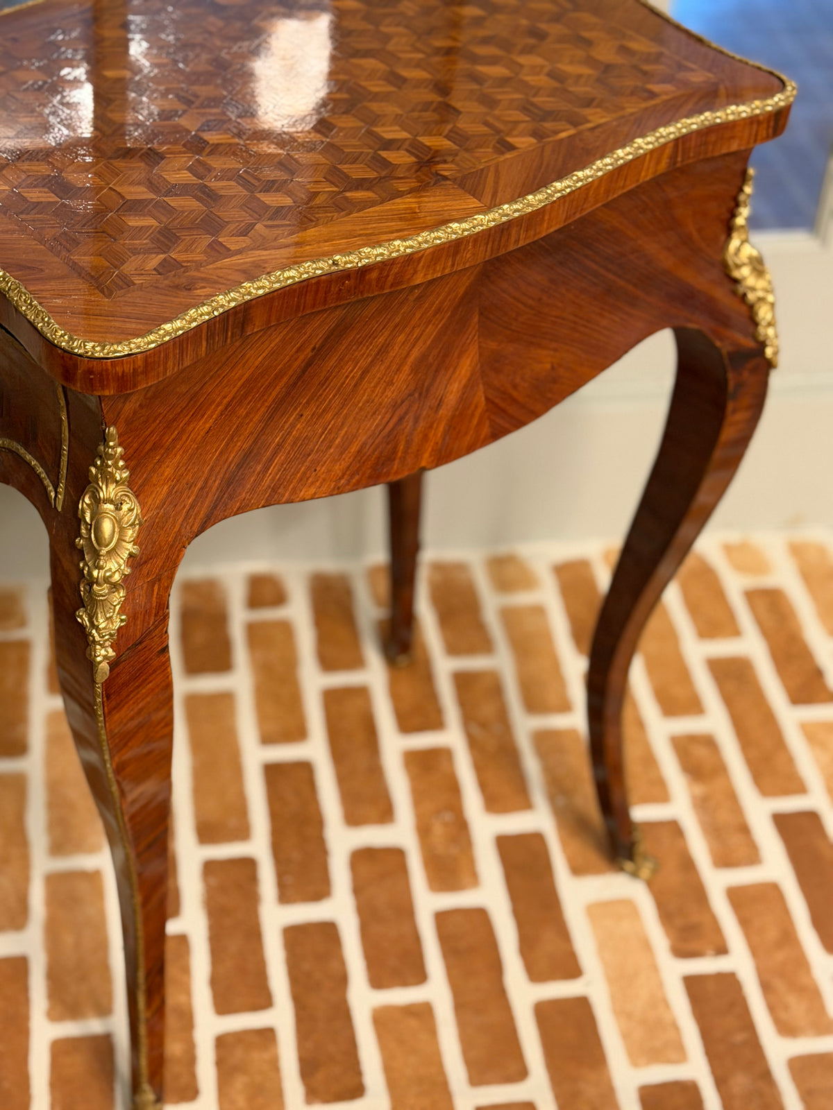 Antique French Kingwood Parquetry Dressing Table with Concealed Mirror | Circa 1870
