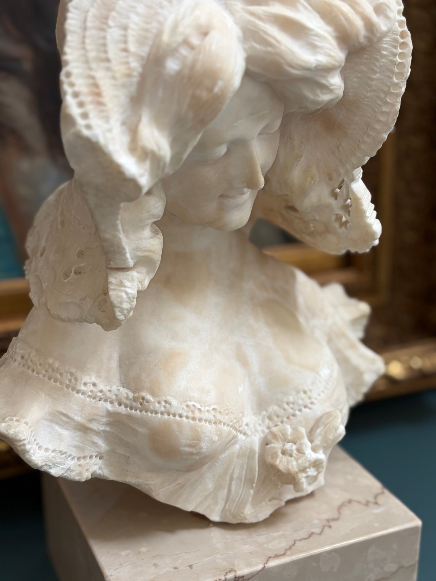 Antique Alabaster Bust of a Lady