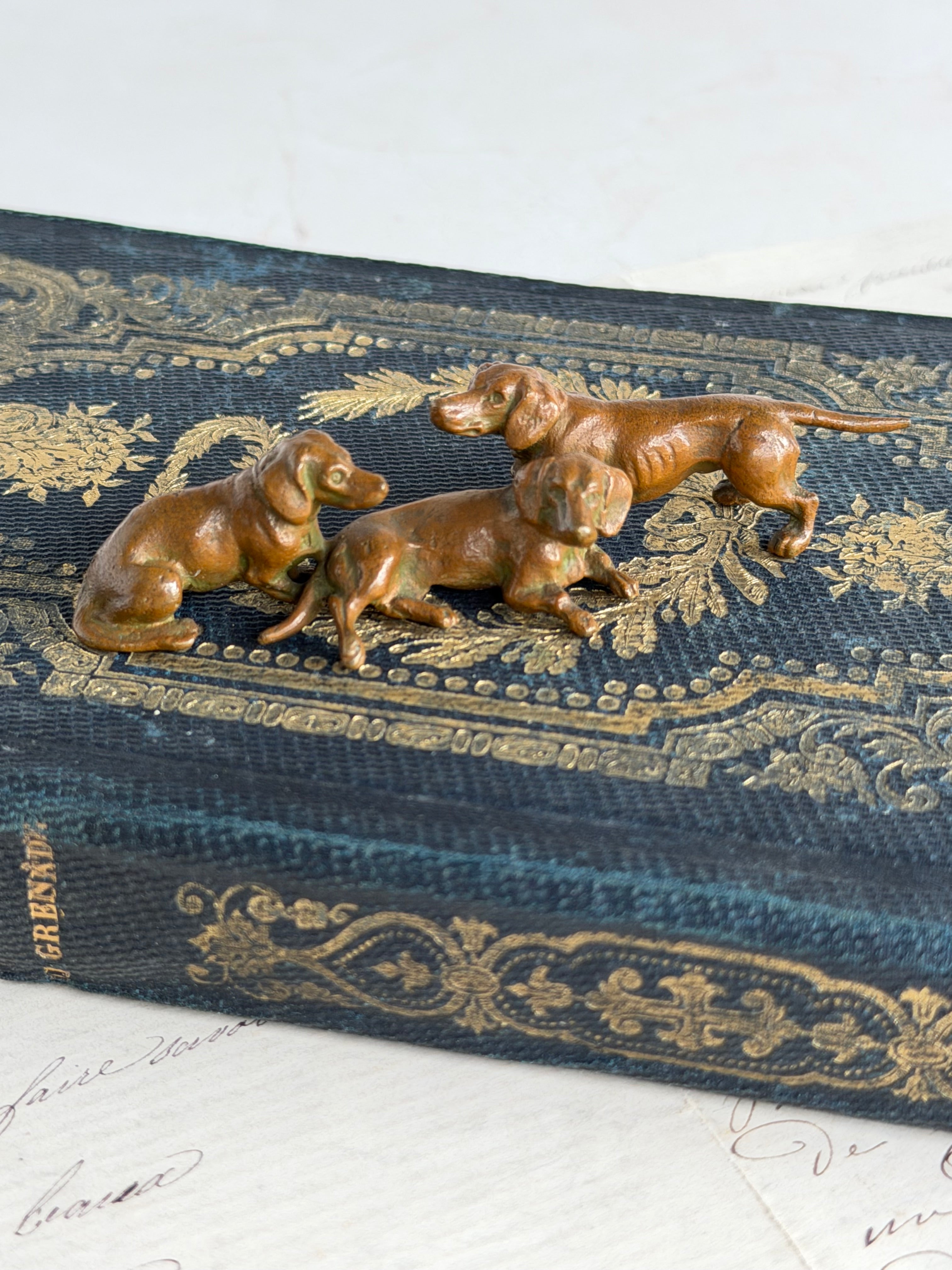 Antique French Bronze Dachshund Group, Early 20th Century