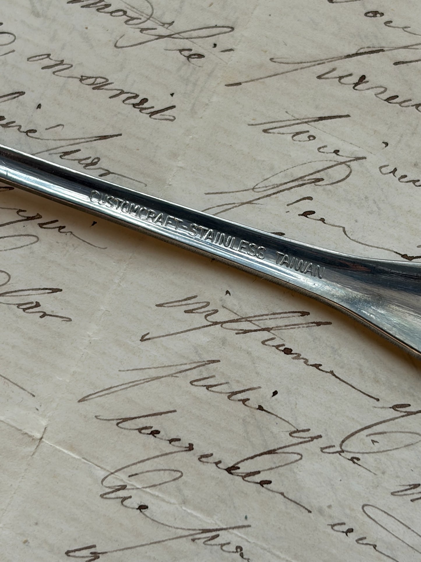 Vintage Oneidacraft Butter Knife