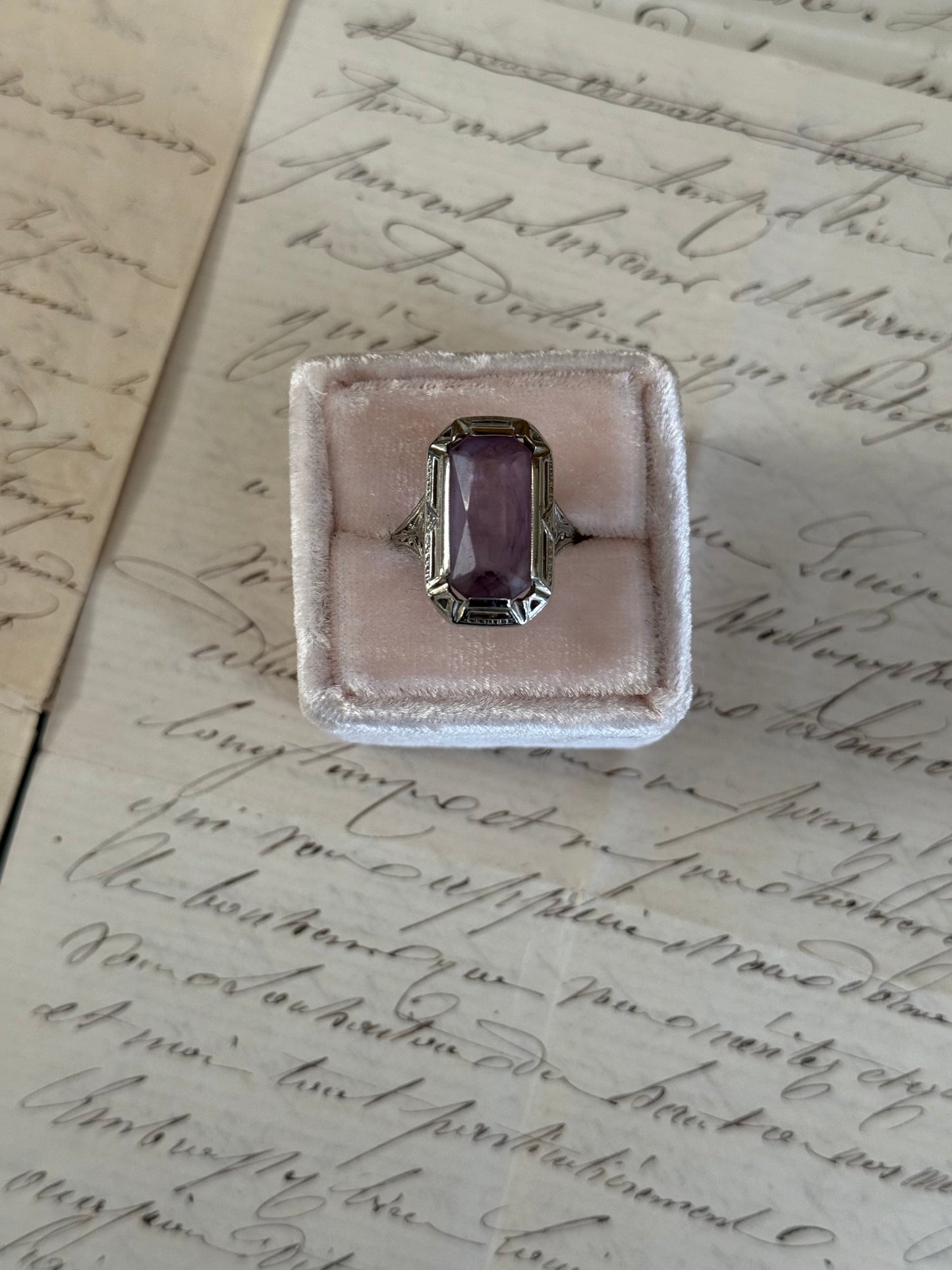 18k Gold Amethyst Vintage Ring
