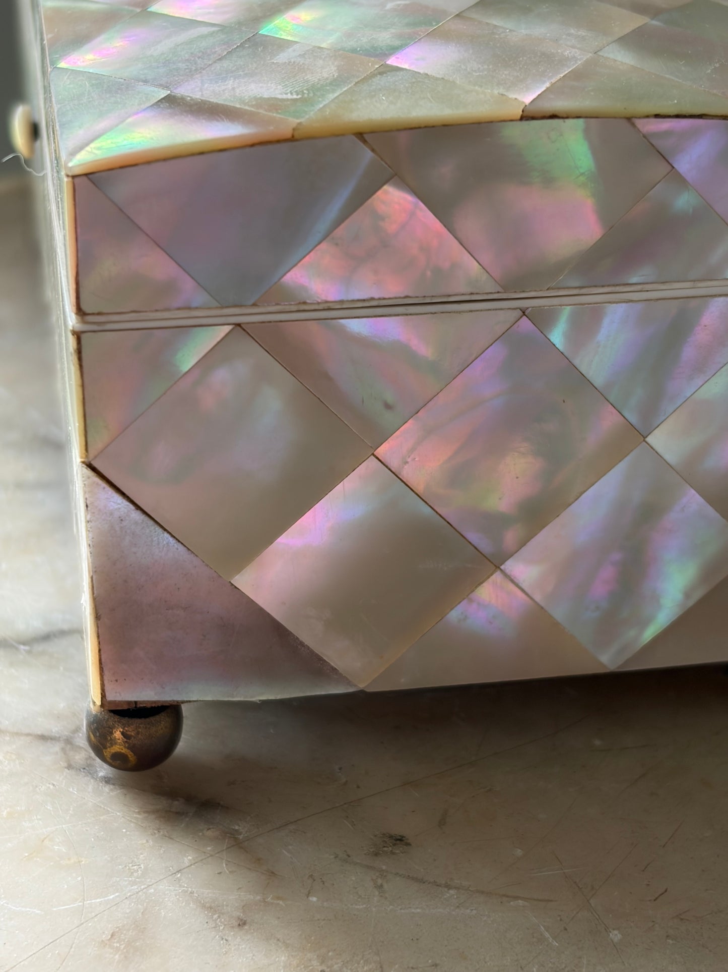 Antique French Mother-of-Pearl Box — Diamond-Quilted Nacre, Silk-Lined Interior, 19th Century
