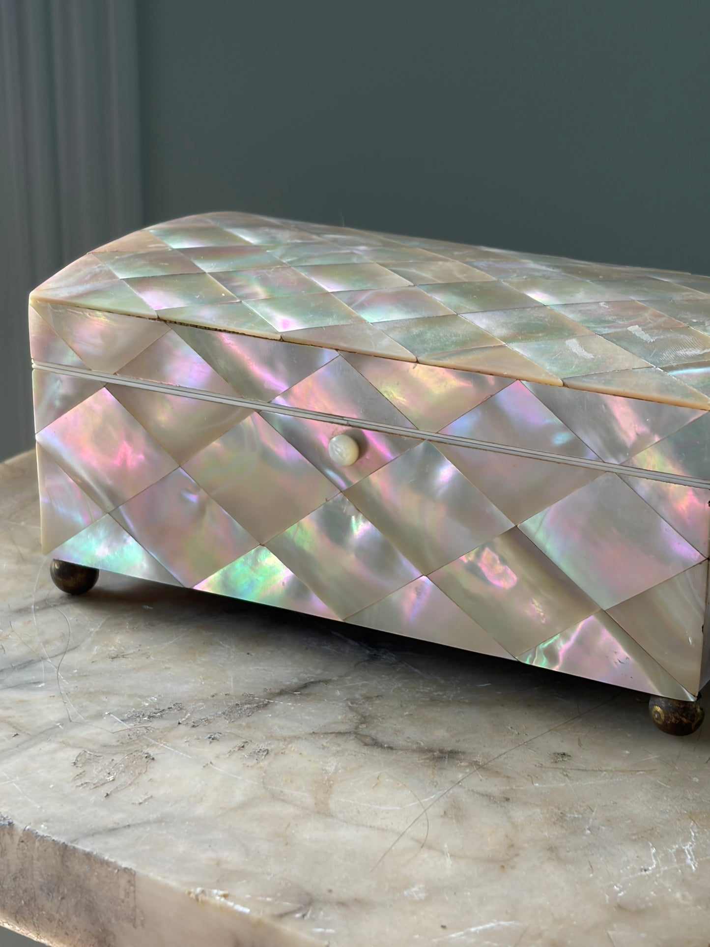 Antique French Mother-of-Pearl Box — Diamond-Quilted Nacre, Silk-Lined Interior, 19th Century