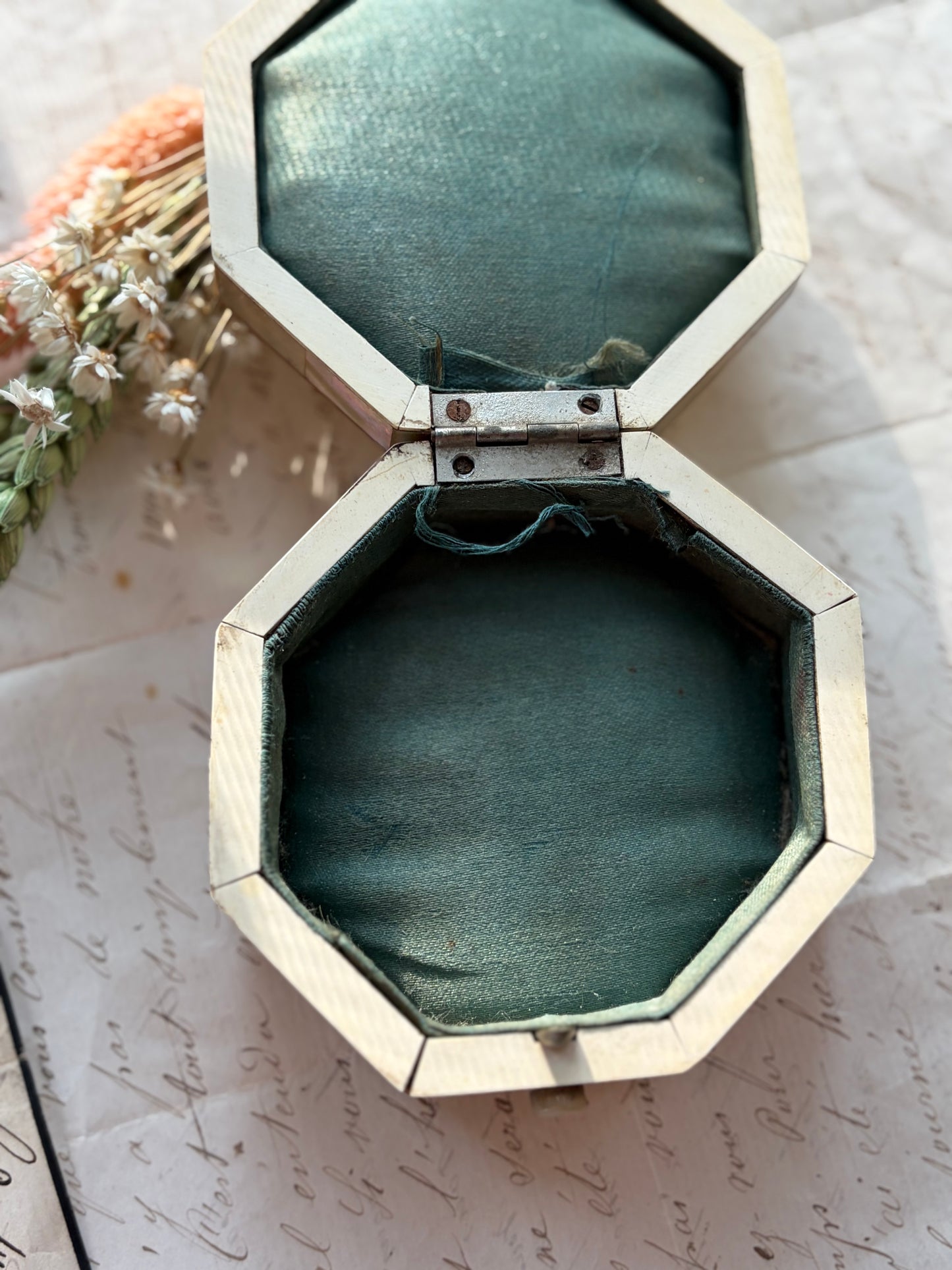 Antique Mother of Pearl & Abalone Shell Box